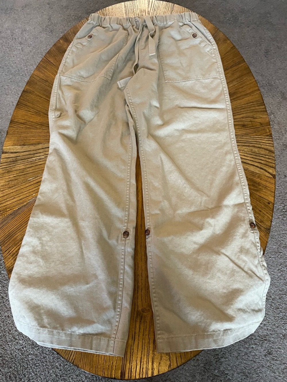 Duluth Trading Co Beige Hemp and Cotton 32” adjustable inseam